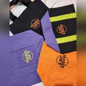 0043. NWT Trader Joe's Trick or Treat Limited Edition Canvas Mini Totes